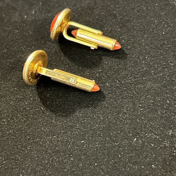 Vintage Elegant Gold and Orange Cufflinks! - Picture 3 of 6